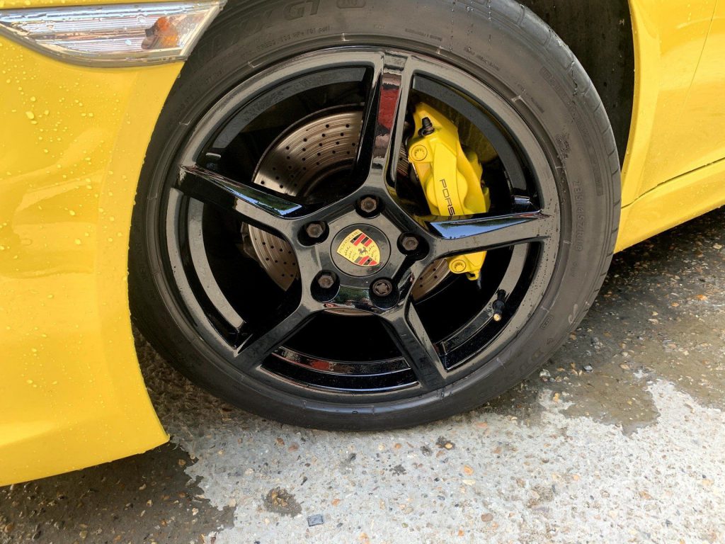 Wheelthing Alloy Wheel Scuff Repair Service Horley Wheel Repair